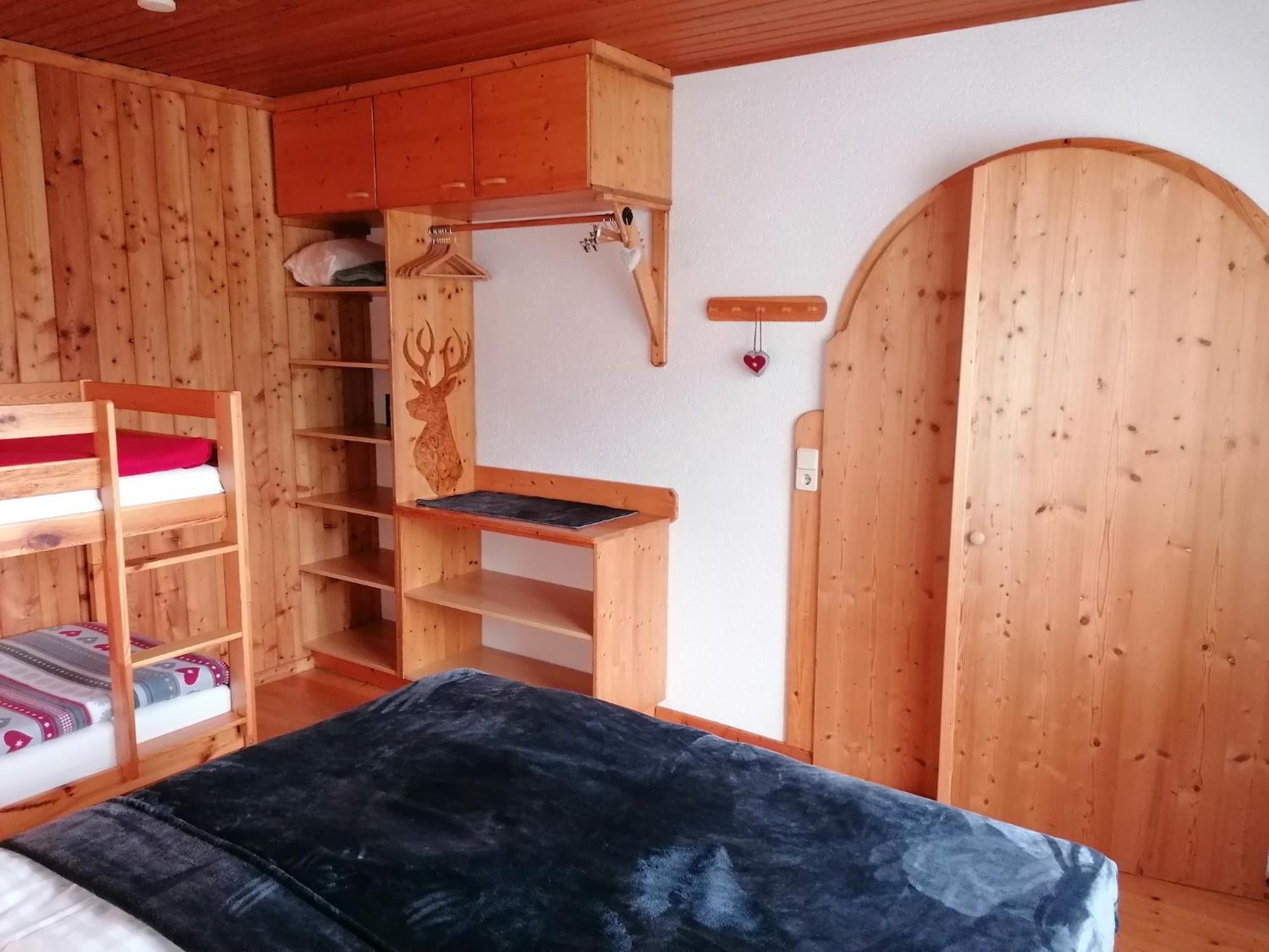 Haus Holunder Weissbriach Apartment Room photo